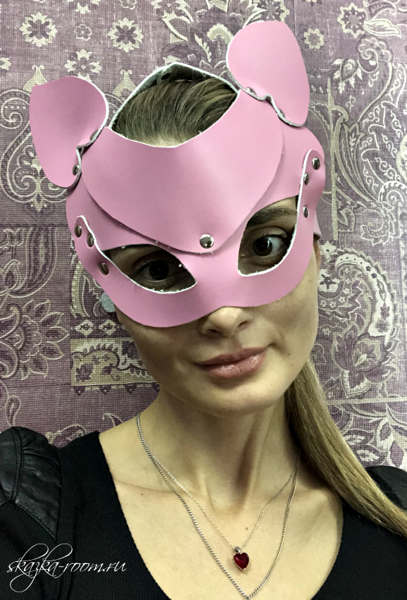 Розовая маска Кошечки