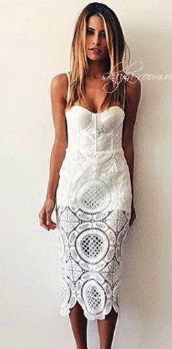 Кружевное платье Herve Leger миди (белое)