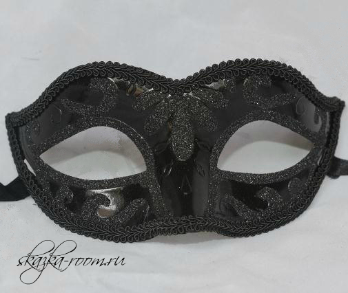 Венецианская классическая маска с рельефом